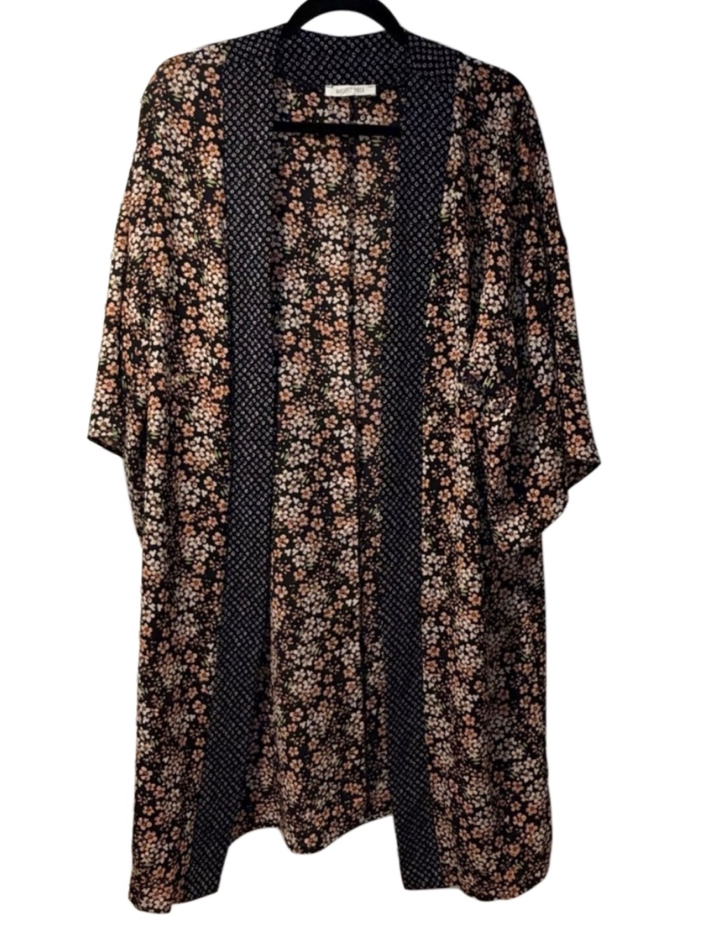 August Mist Women Floral Kimono Cardigan Black Peach Green OS